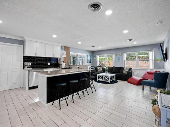 874 ACADIA ROAD, VENICE, FL 34293