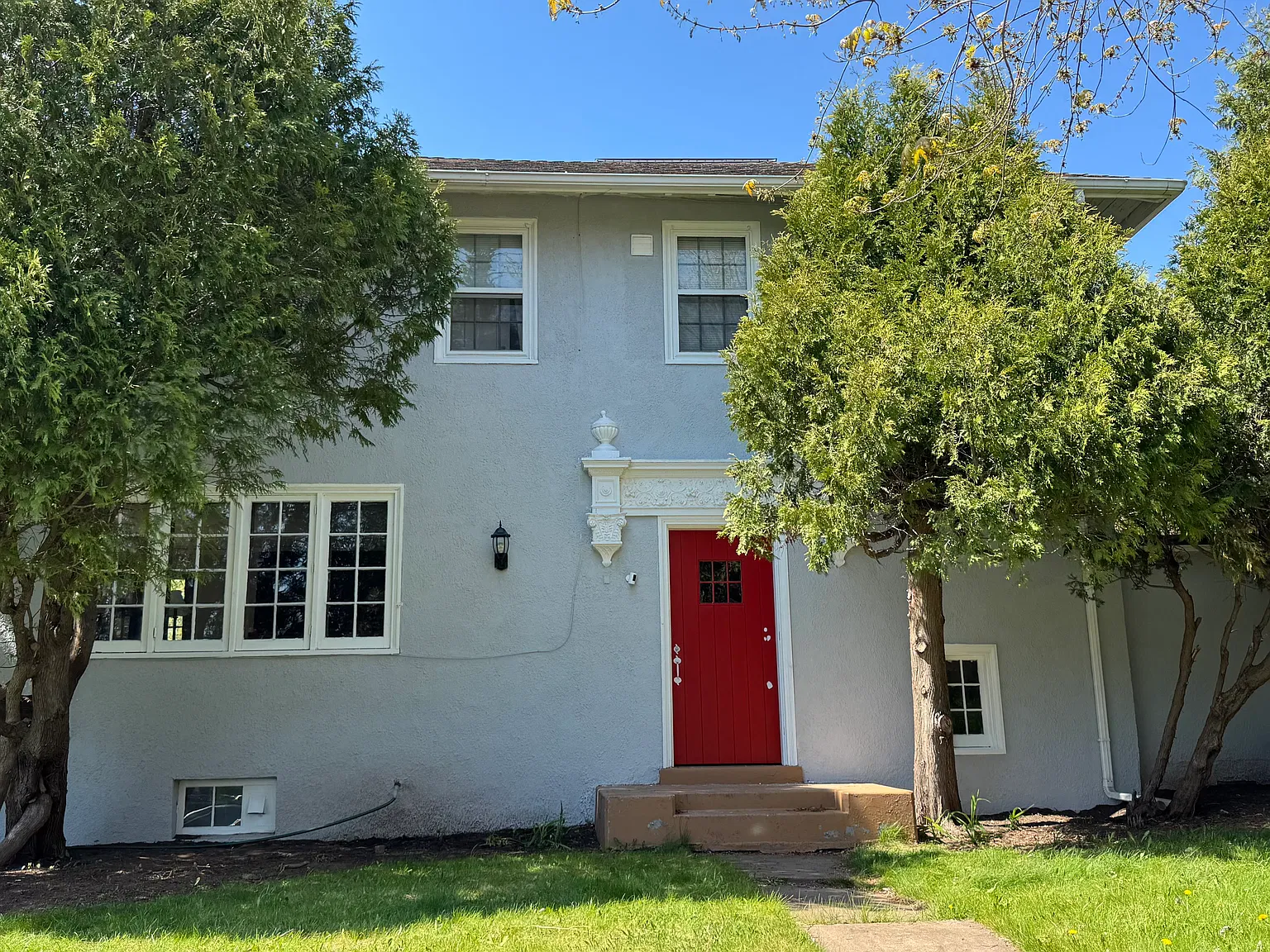4 bed, 2150 sqft, $2,700 — Photo 2