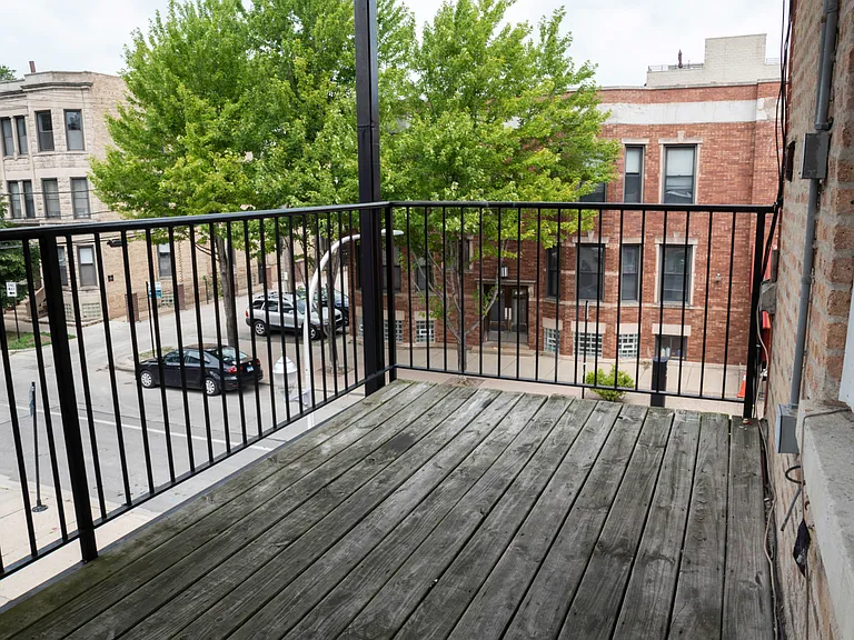 3358 N Sheffield Ave #2 — Photo 16