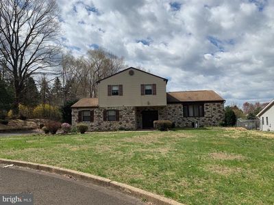 1144 Renee Cir, Feasterville Trevose, PA, 19053