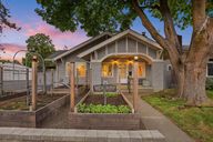 photo property thumbnail