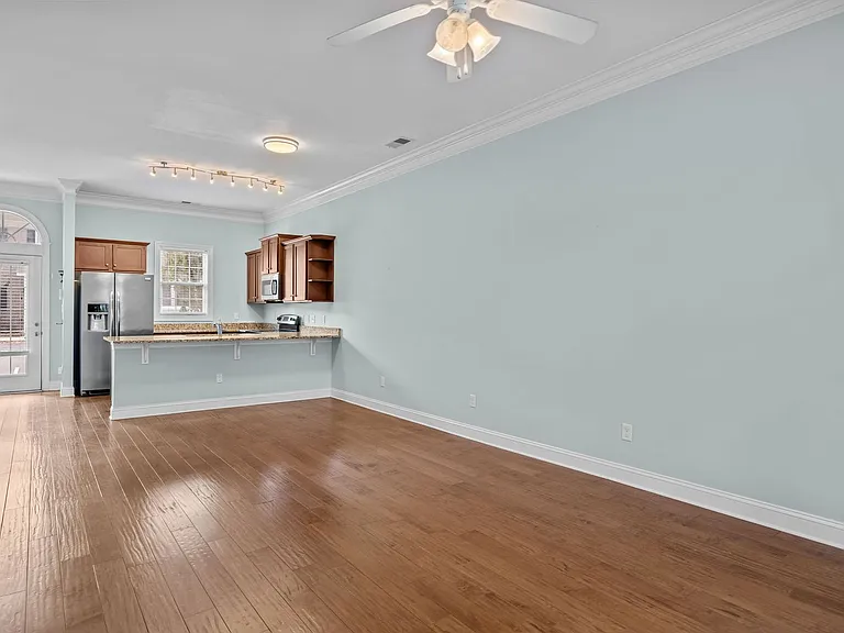 4916 Exton Park Loop — Photo 3
