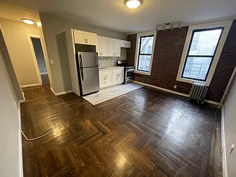Rented by Bruma Realty LLC