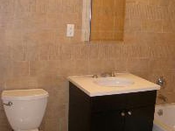 5th image of 40-01 34th Ave Unit 3E