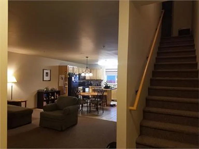 189 Talon Way — Photo 4