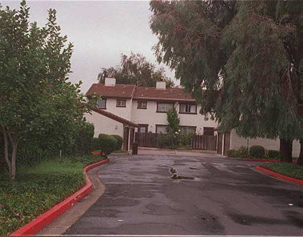 1st image of 29 Sheffield Ct #29
