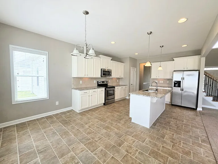 2229 Andalusian Dr — Photo 7