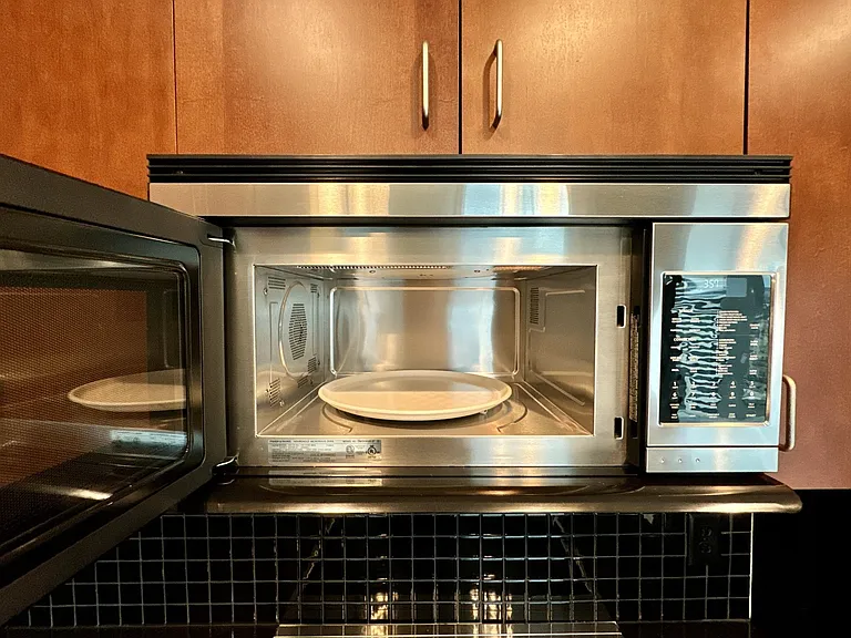 415 Church St #2106 — Photo 11