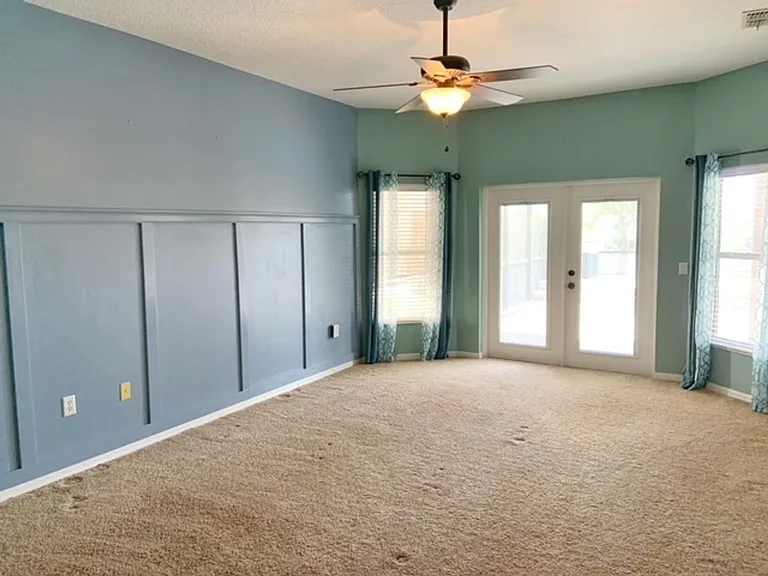 2630 Lookout Ln — Photo 15