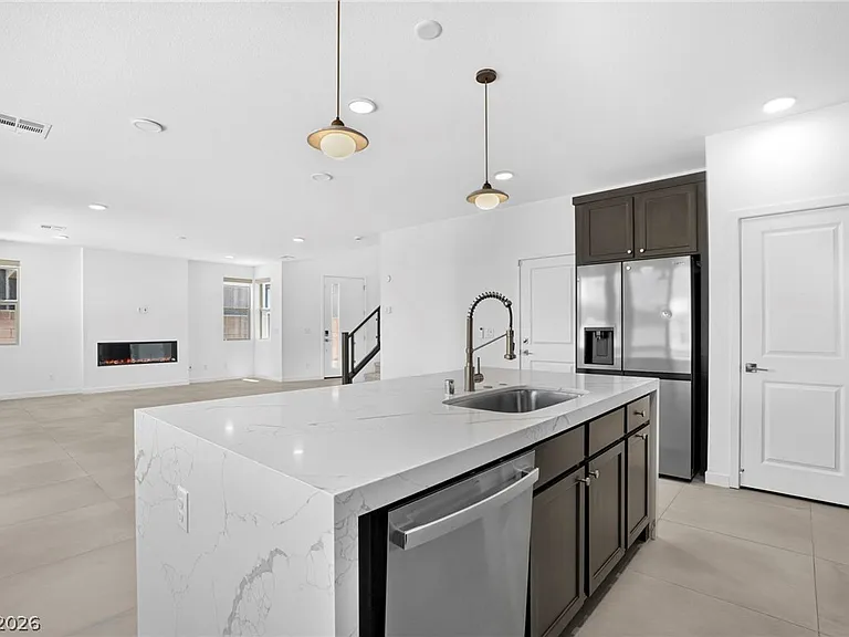 6170 Redstone Hills Dr — Photo 11