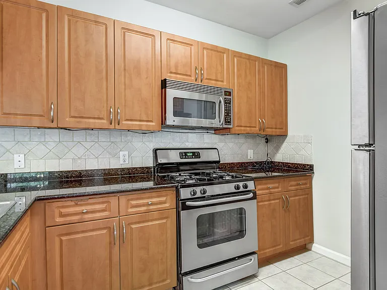 12120 Garden Ridge Ln #204 — Photo 19