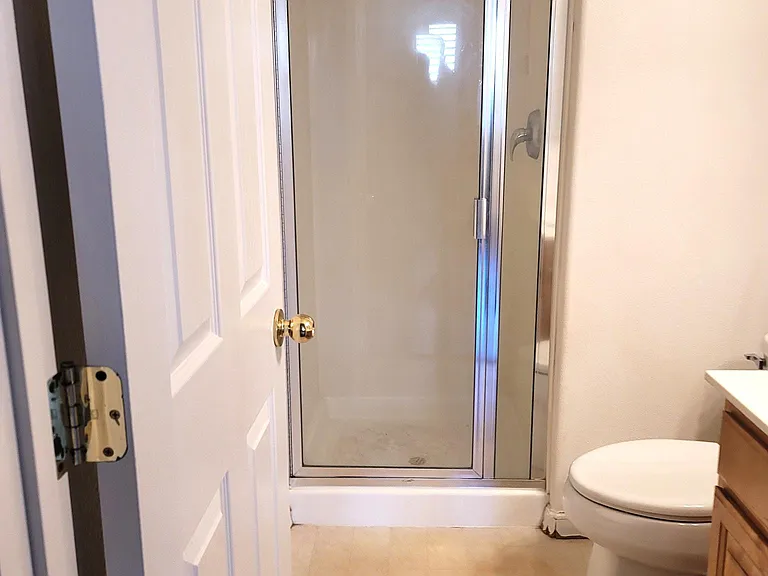 533 Stirling Ct — Photo 6