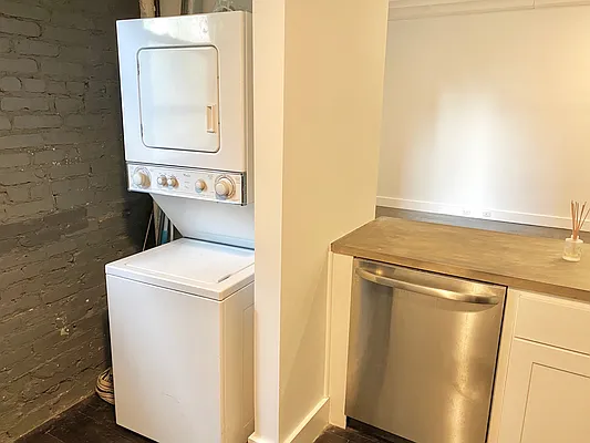 Rented by LG Fairmont Group | media 15