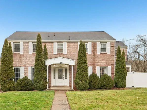 2007 Garrick Dr, Pittsburgh, PA 15235