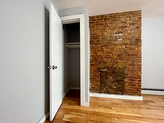 Rented by Yup Realty LLC | media 6