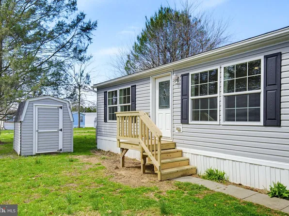 126 Madge Dr, Lancaster, PA 17603