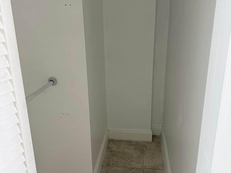 1st image of 12500 NE 15th Ave