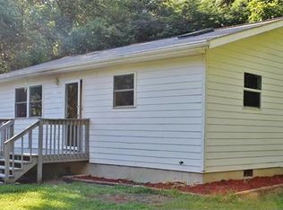 2095 Oleta Rd, Hendersonville, NC 28792