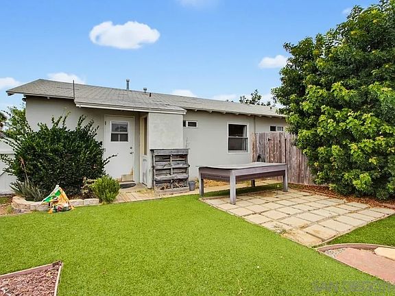 4th image of 3533-35 Clairemont Mesa Blvd