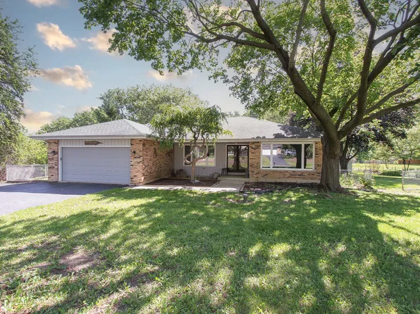 4N725 Klein Rd, West Chicago, IL 60185