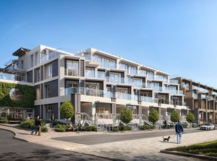 2490 Marine Dr #TOWNHOUSE 6, West Vancouver, BC V7V1L1