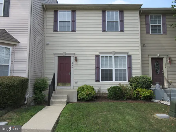 604 Red Timber Ln, Smyrna, DE 19977