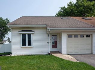 1901 Brentwood Dr, Middletown, PA 17057