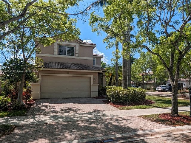 1st image of 1000 Bamboo Ln