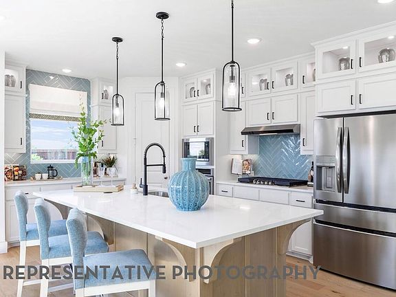 3rd image of 5322 Murillo Dr