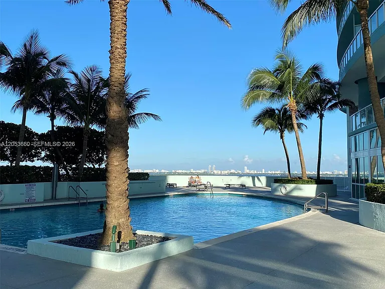 1900 N Bayshore Dr #3807 — Photo 26