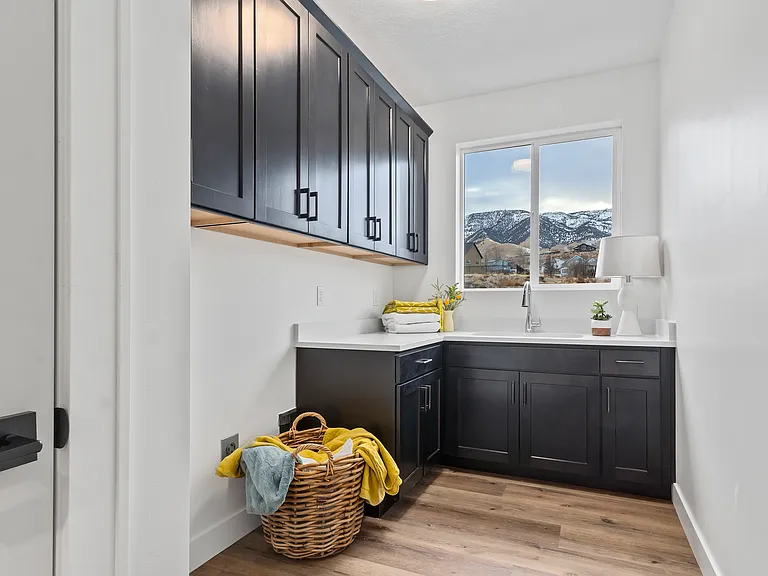 3559 S Garibaldi Way — Photo 40