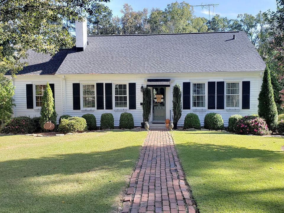 1st image of 205 Gracemont Dr