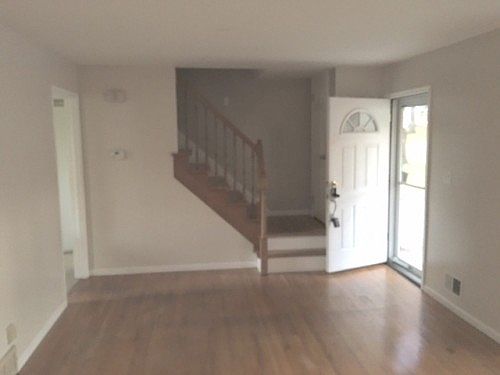 3rd image of 9605 Eby St