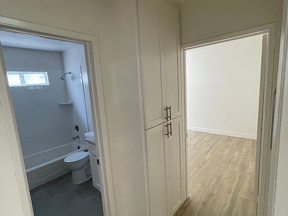 4th image of 3760 Jasmine Ave APT 3