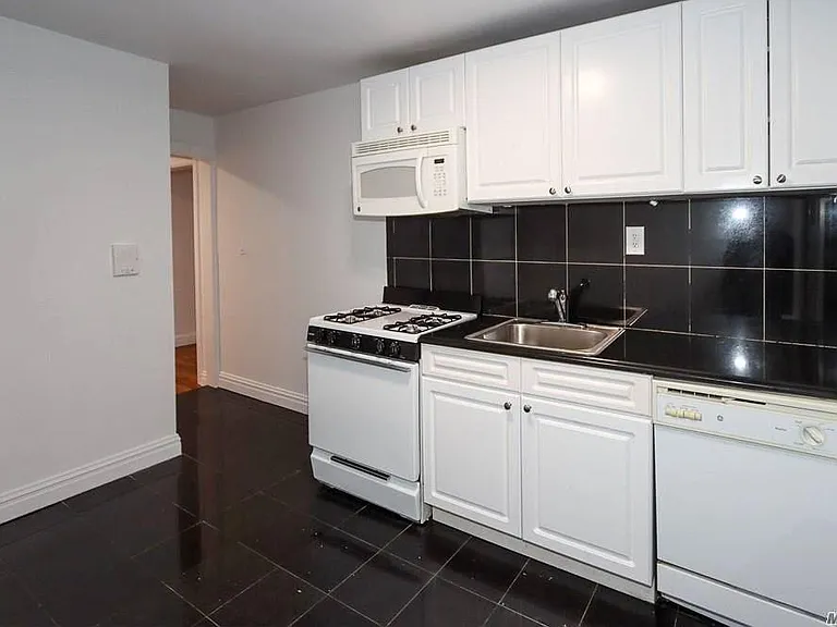 14 Beach Rd #3A — Photo 11