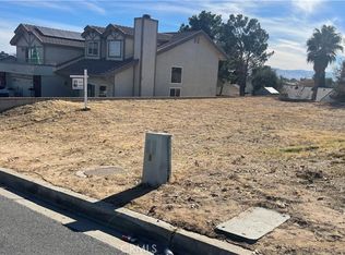 17745 Vista Point Dr #5, Victorville, CA 92395