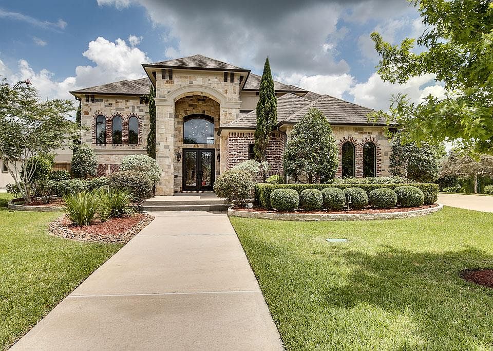 409 Hunters Ln, Friendswood, TX 77546 | Zillow