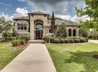 409 Hunters Ln, Friendswood, TX 77546
