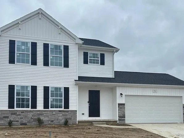 733 Lone Oak Way, Tecumseh, MI 49286