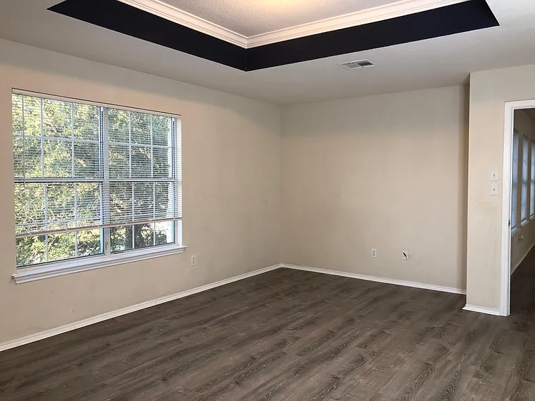 5805 Speyside Dr — Photo 3