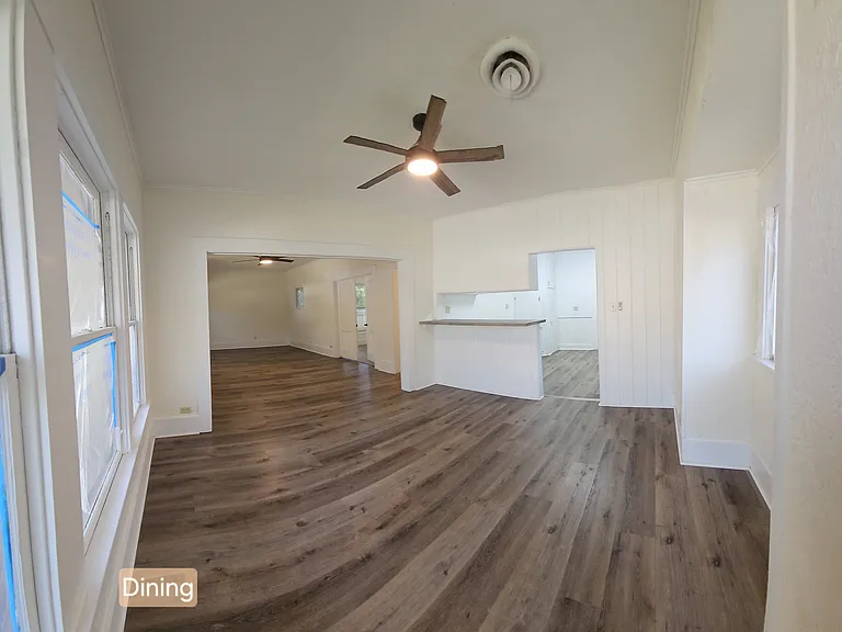 304 S Douglas Ave — Photo 5