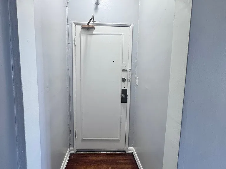 La Leyenda Apartments — Photo 12