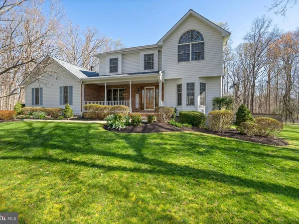 5260 Stowe Ln, Waldorf, MD 20601
