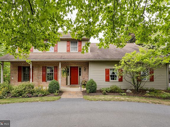 5th image of 25 Andrew Dr