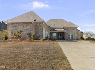 615 Crossvine Rdg, Madison, MS 39110
