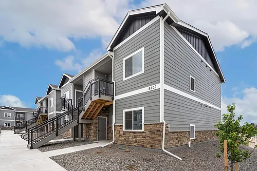 5209 Shadow Rock Dr Photo 1