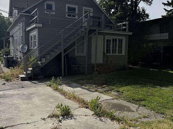 2nd image of 9 Hall Ave