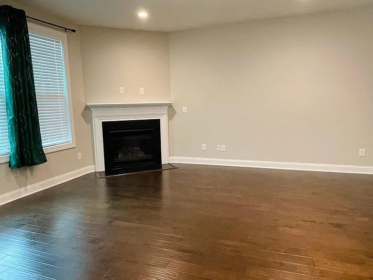 1530 Catch Fly Ln — Photo 4