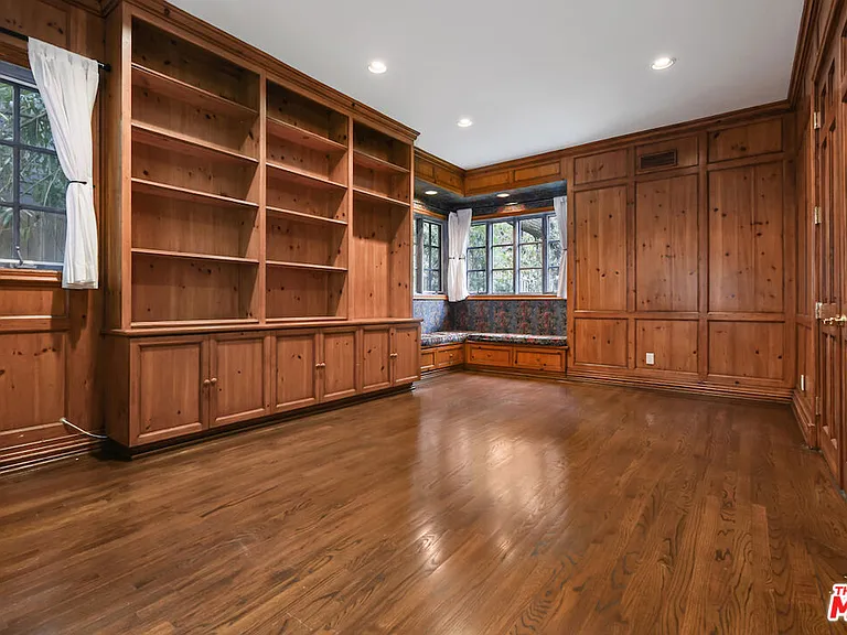 3254 Oakdell Rd — Photo 15