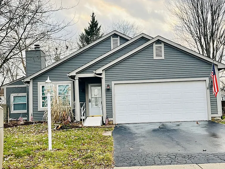 2351 Fernwood Ave — Photo 10